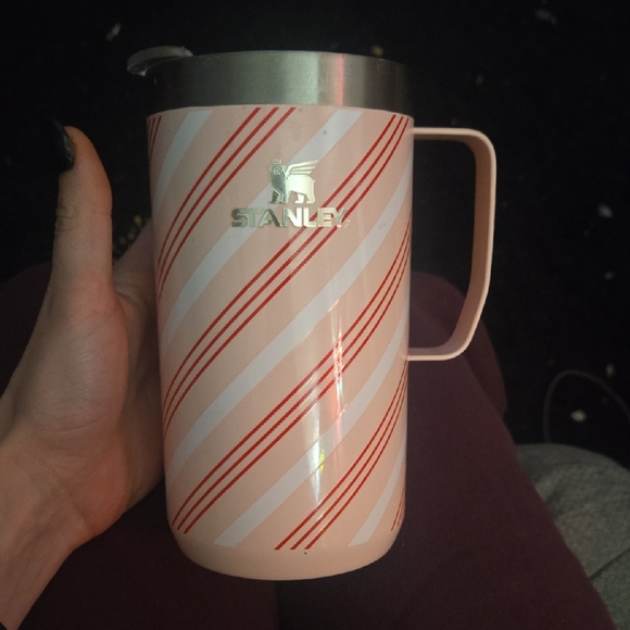 Stanley Other - Stanley 24oz Everyday Mug Strawberry Twist